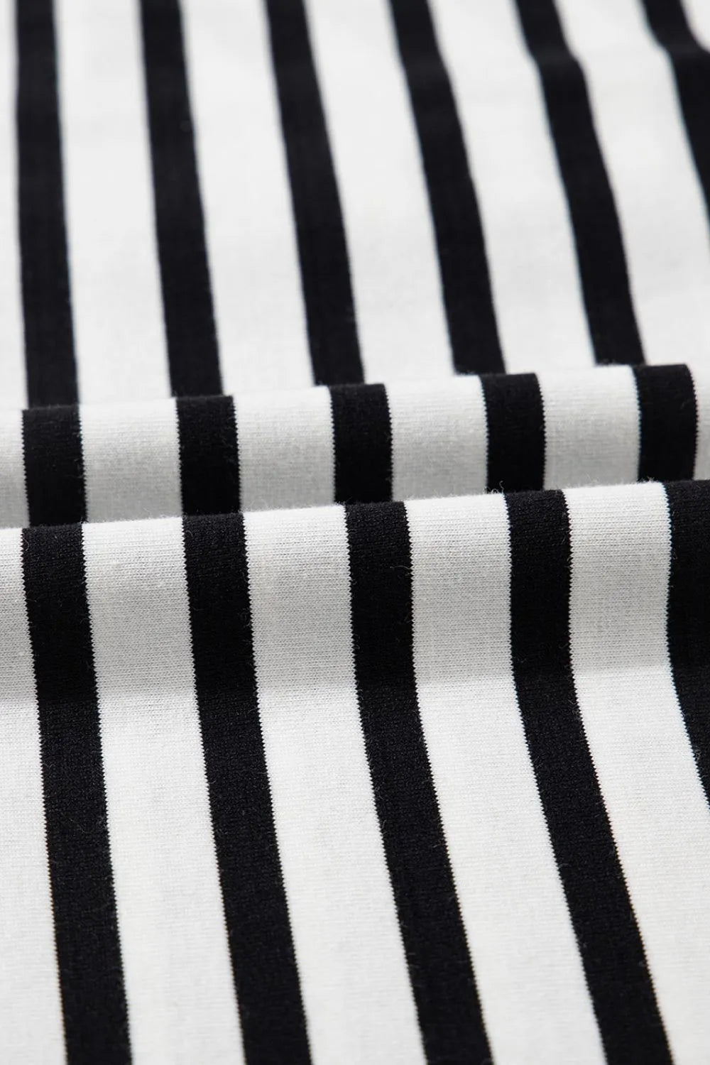 Stripe Contrast V Neck Collared Puff Sleeve T Shirt Mini Dress with Pockets aa231f2d-a3f5-46b1-8bd5-5349ad2a1494-Max-Origin