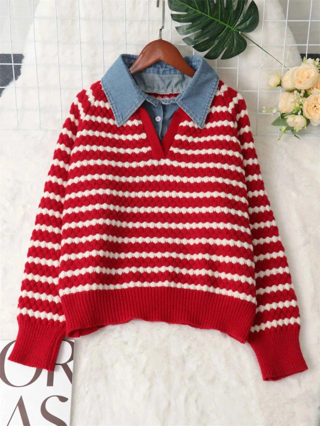 Contrast Striped Sweater with Denim Collar aa38d186-2bc0-4912-abe0-d655d19ec81a-Max-Origin