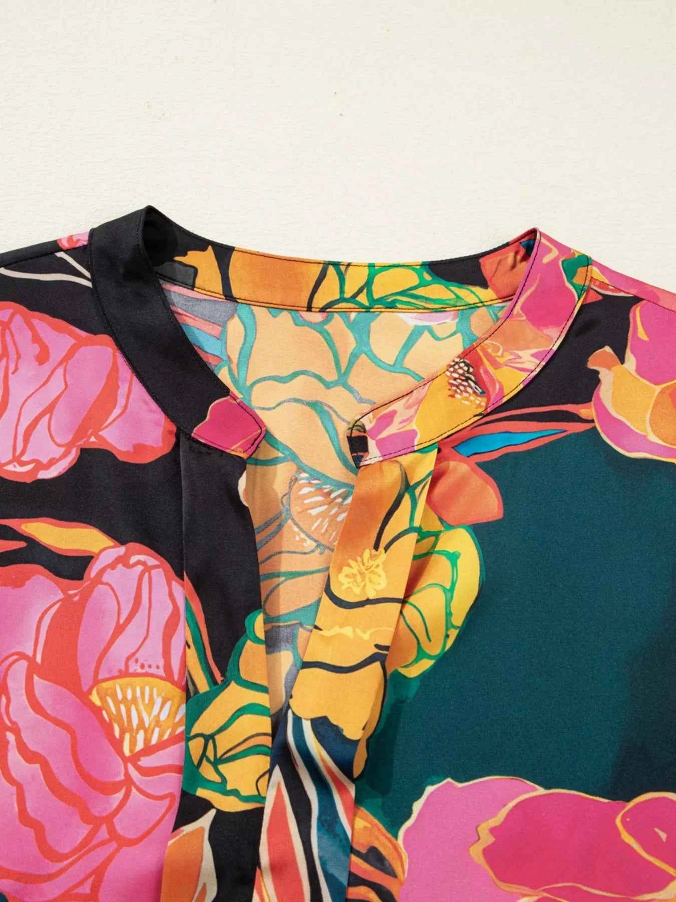 Floral Print Smocked Cuffs Puff Sleeve Blouse aa6fc1f4a8264a12895b09203c1975db-Max-Origin