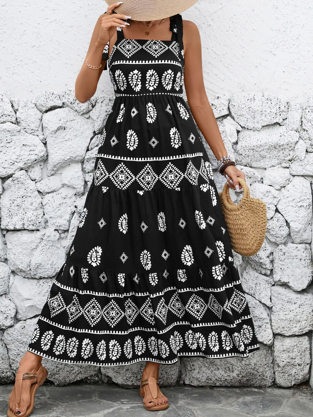 Printed Square Neck Maxi Cami Dress Black ad1cecb8-5c70-4480-98cf-32a4f5b8b900-Max-Origin