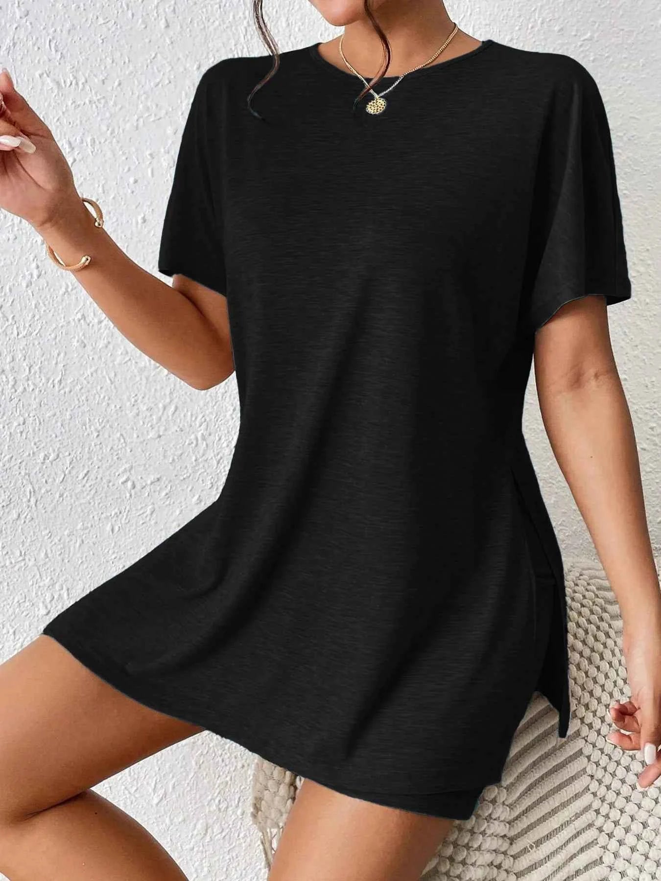 Casual Round Neck T-Shirt and Shorts Set Black ae69bd746b1a402e80f0c22a5beafb1f-Max-Origin