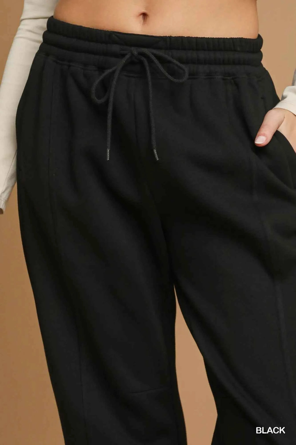 Umgee Fleece Jogger Pants with Drawstring aee132d9-bda4-4894-badd-c08e70bf7252-Max-Origin