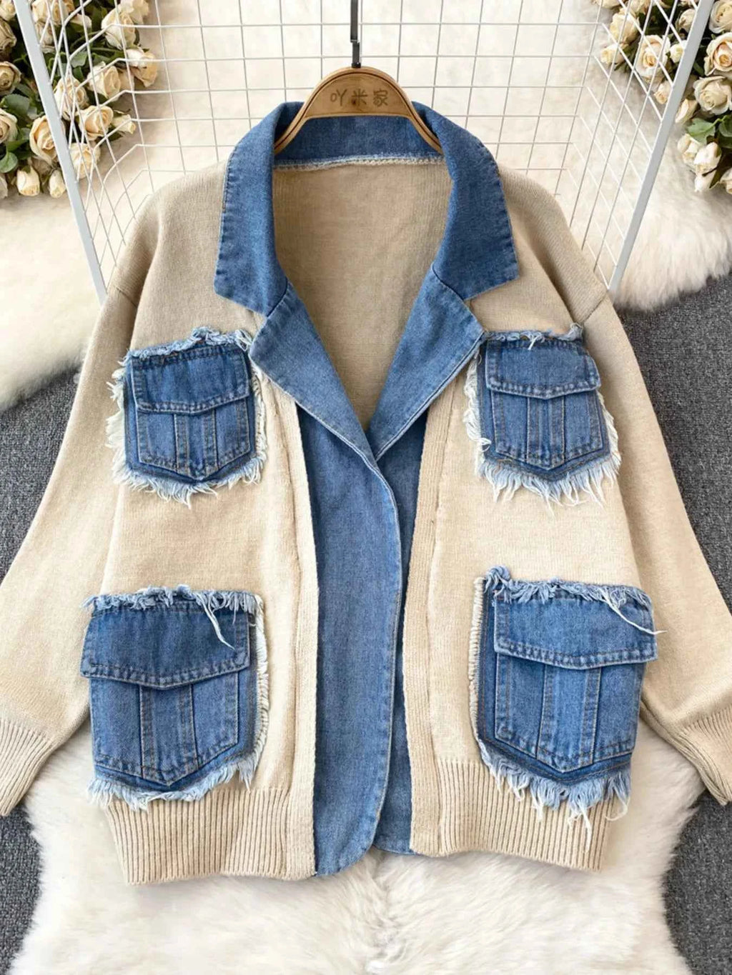 Raw Hem Denim Pocket Patchwork Cardigan b05142877b3c4b73a651f30c0c8249db-Max-Origin