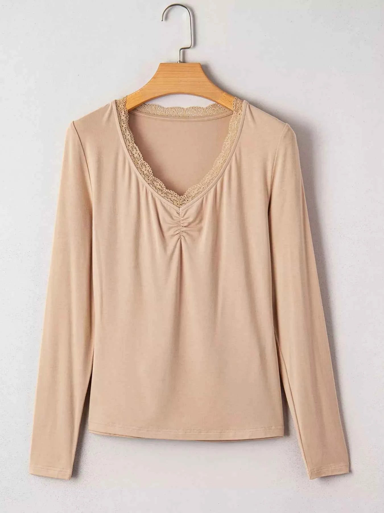 Lace-Trimmed Ruched Detail Long Sleeve T-Shirt b2e37364e90c493bb22f98346a9da851-Max-Origin