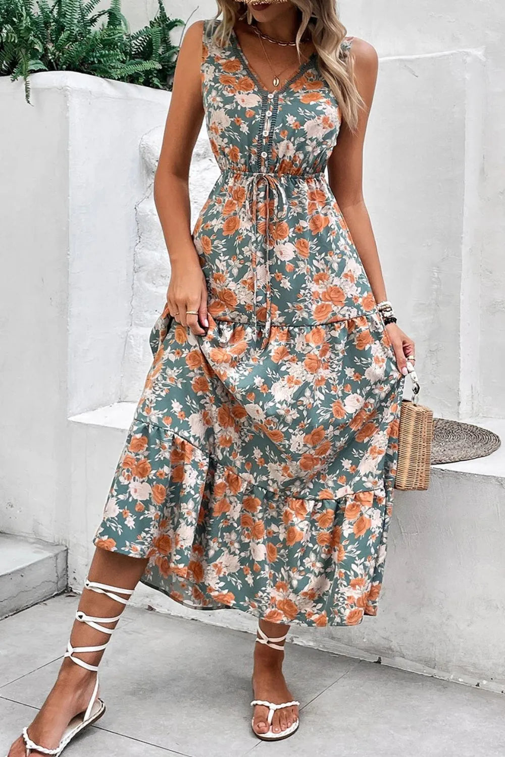 Floral Print Trimmed V Neck Tie Waist Sleeveless Dress b3461eee-b0e9-4c0f-ad13-63076c7db824-Max-Origin