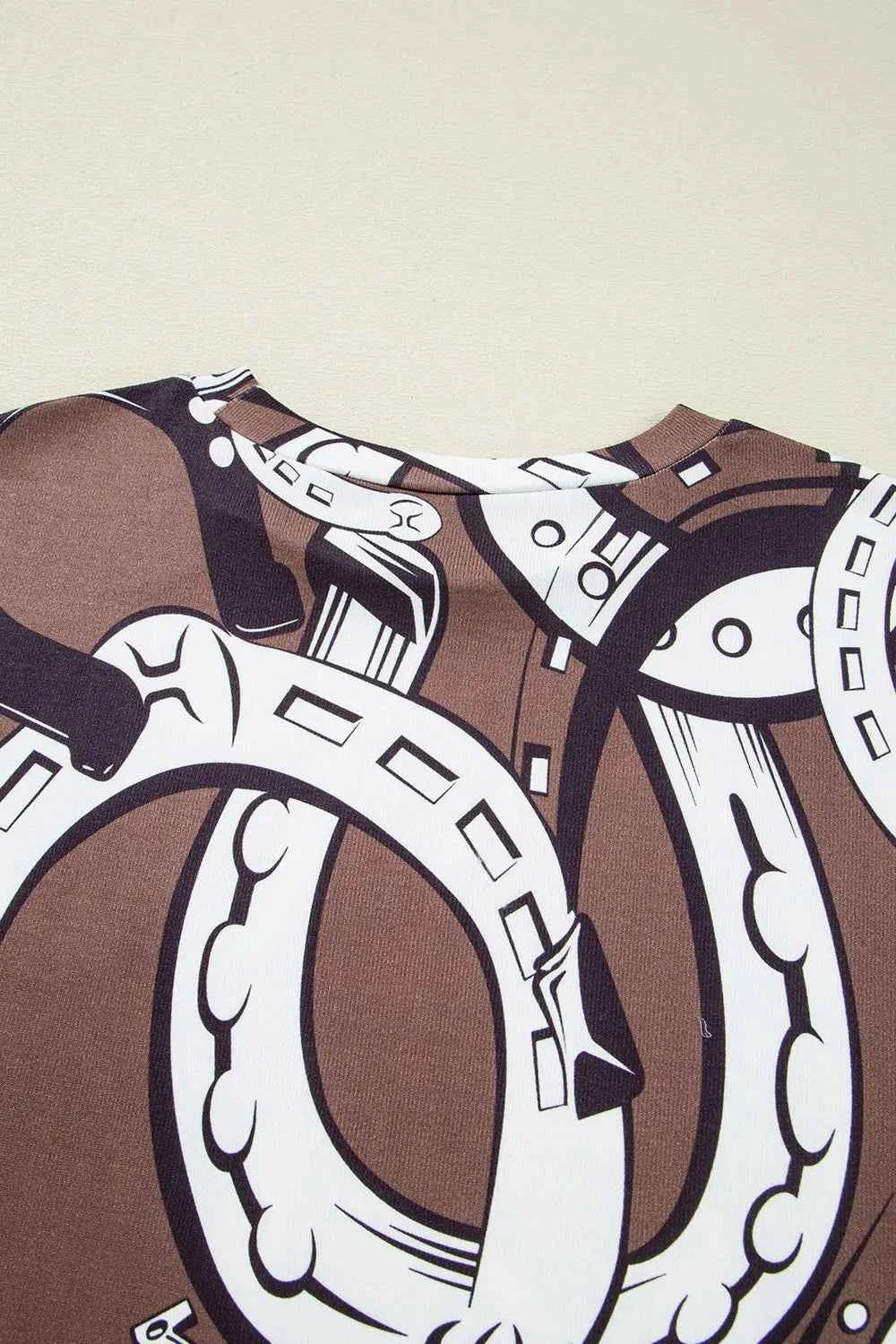 Printed Round Neck Short Sleeve T-Shirt b3c1e3c1-e80b-4a4d-b439-dd49cd93808d-Max-Origin