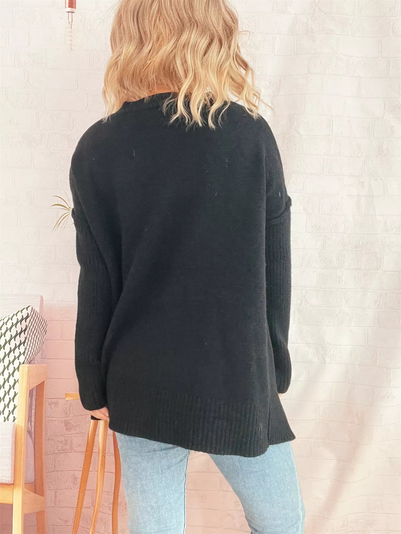 V-Neck Dropped Shoulder Sweater b59c0ba55b27464791b759be15ef1871-Max-Origin