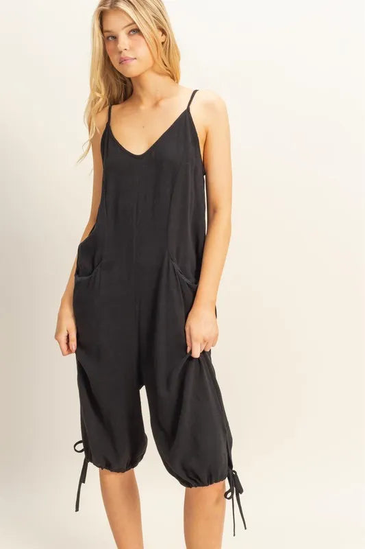 HYFVE V-Neck Pocket Detail Side Tie Hem Romper b5ac3223501048448d6d2e90da4df3c0-Max-Origin