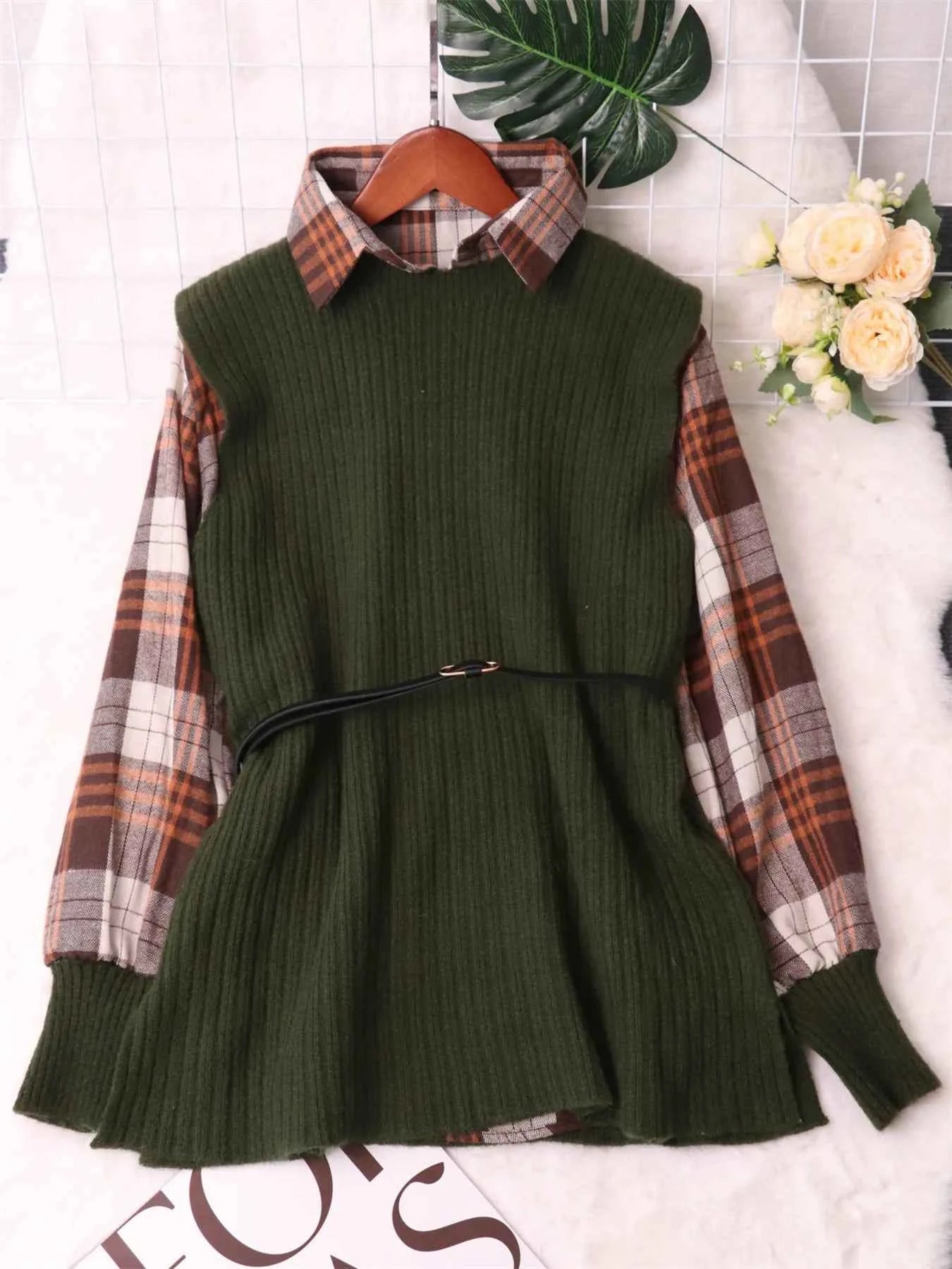 Plaid Long Sleeve Sweater Dress Green One Size b75b8ae8c105477da550844ddcdd5f62-Max-Origin