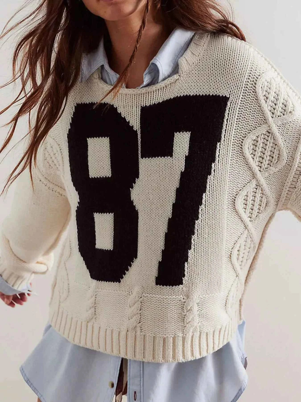 Number 81 Oversized Cable Knit Sweater b79442b6-54f6-410c-a297-9c3c18c5a2ab-Max-Origin