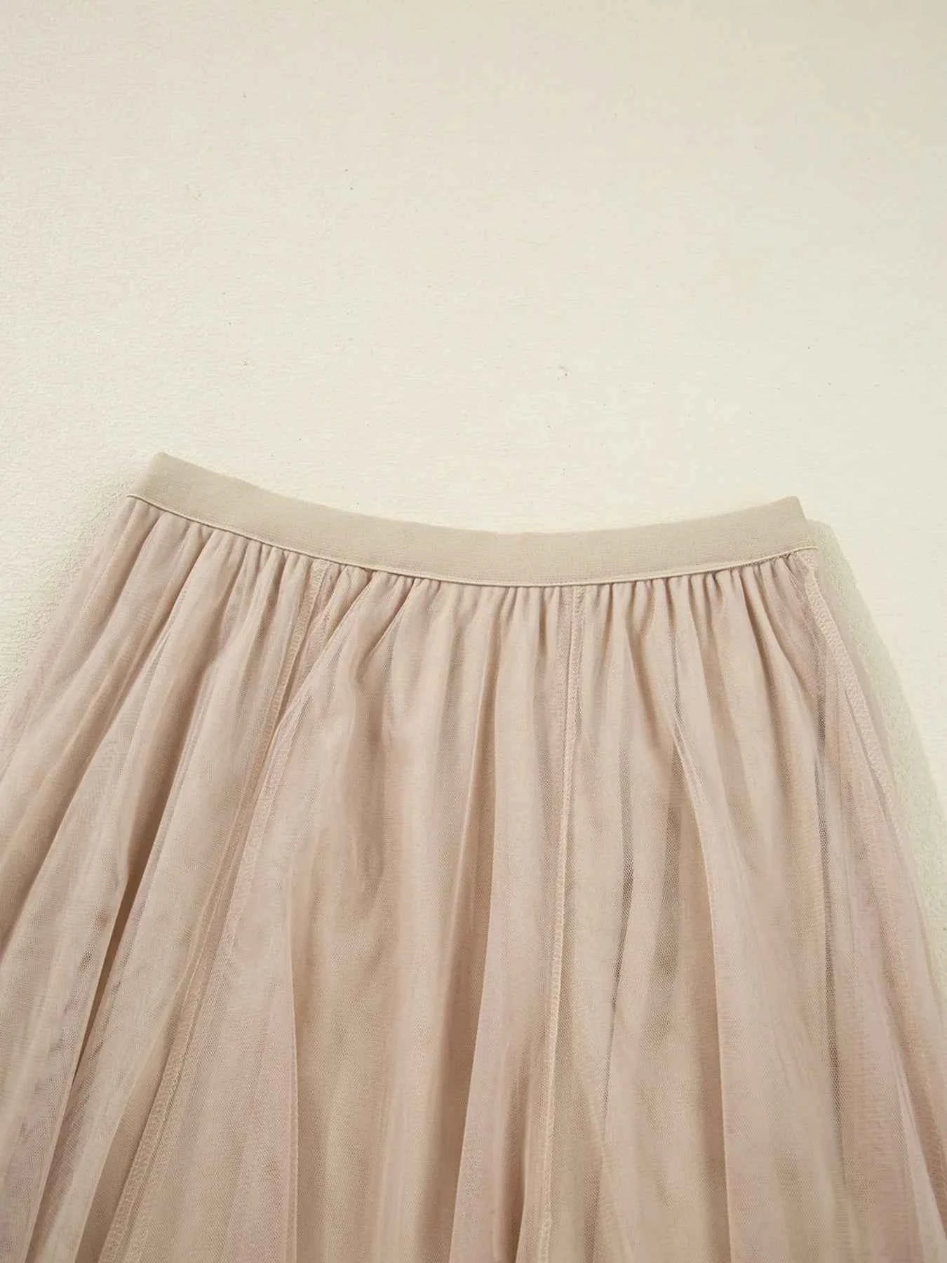 High-Waisted Midi Skirt b88e5eb382884bf8aa0196f704156f8a-Max-Origin