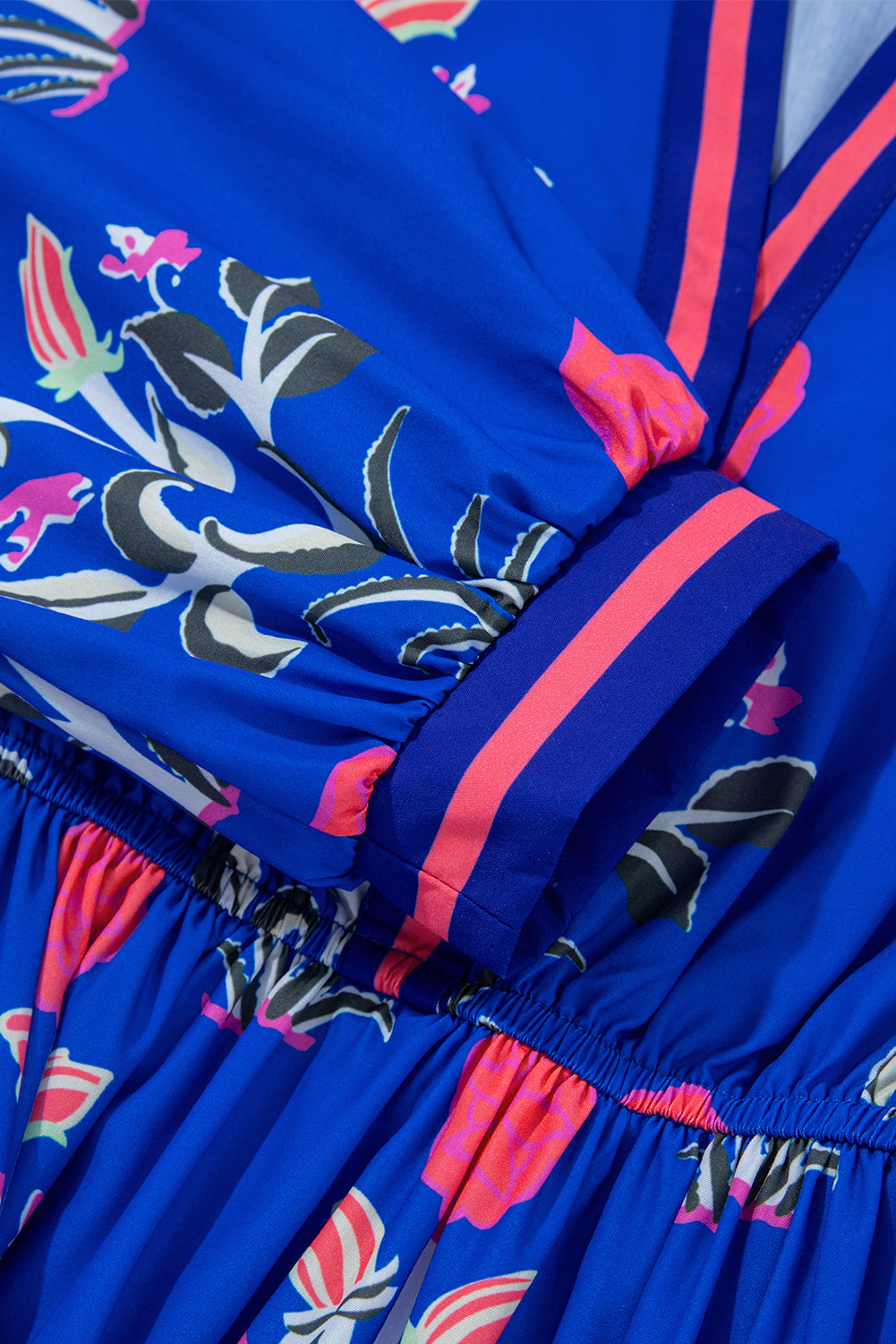 Blue Floral Print Pop of Color Neckline Long Sleeve Midi Dress b8de2dc54b47ee7d