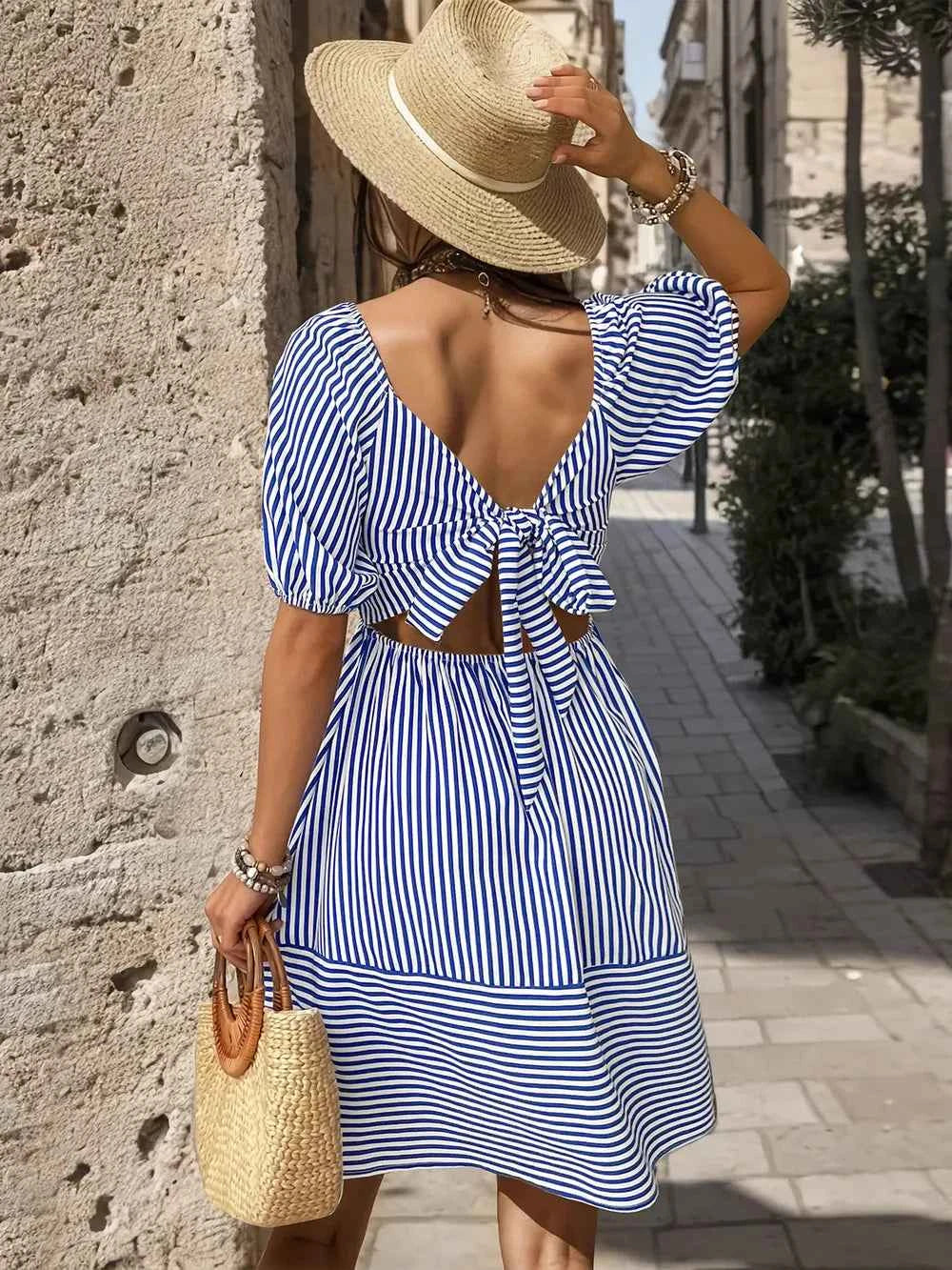 Perfee Smocked Striped Balloon Sleeve Mini Dress b8f986cb-ba6b-4ed8-a5cf-665a4e1933b0-Max