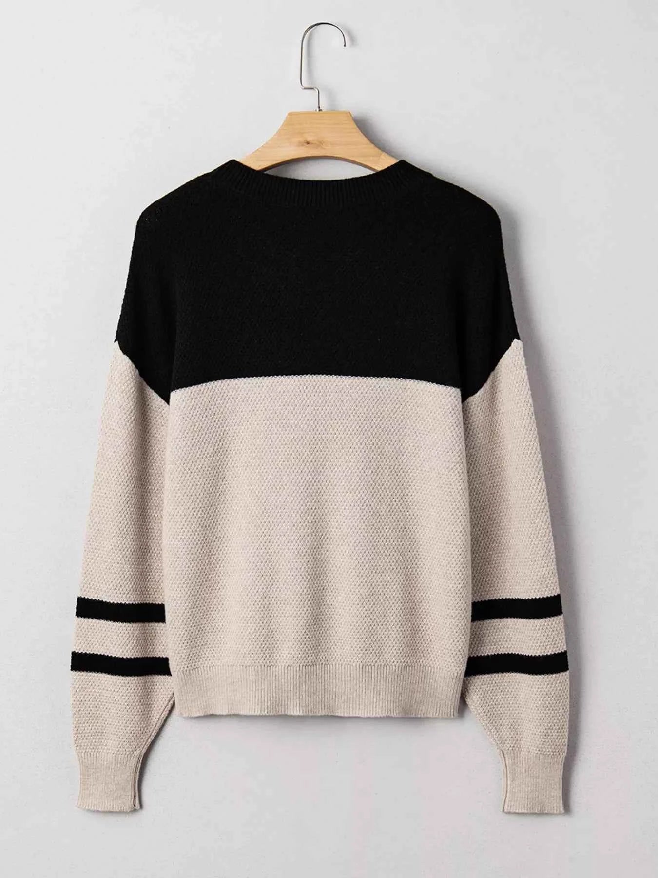 Color Block Knit Striped Sleeve Detail Casual Sweater b943949d7efa4d51b153d0e630b7fc74-Max-Origin