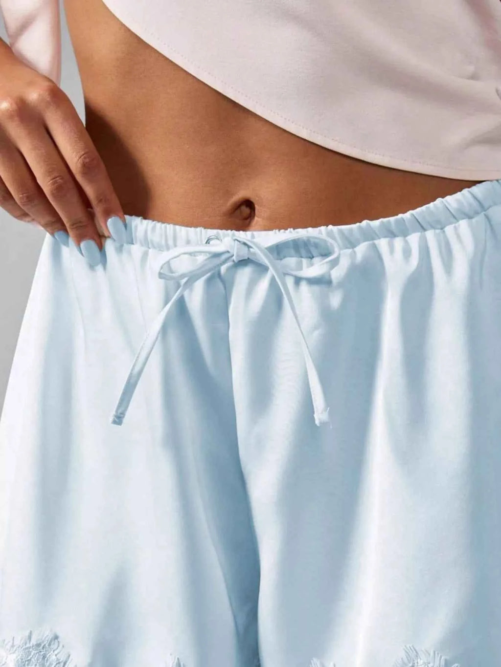 Lace Trim Drawstring Casual Shorts b9c3150a-d921-4a3d-b8ec-d0b69fba605c-Max-Origin
