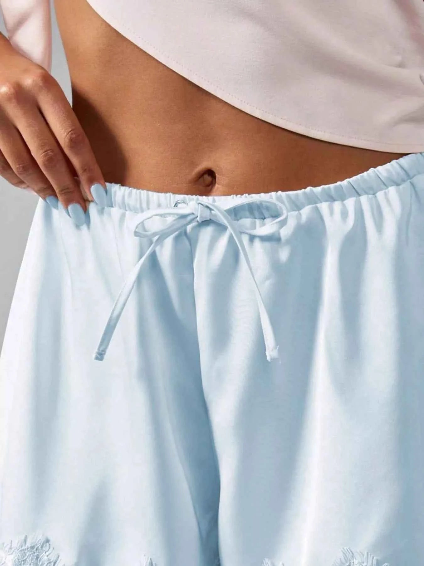Lace Trim Drawstring Casual Shorts b9c3150a-d921-4a3d-b8ec-d0b69fba605c-Max-Origin