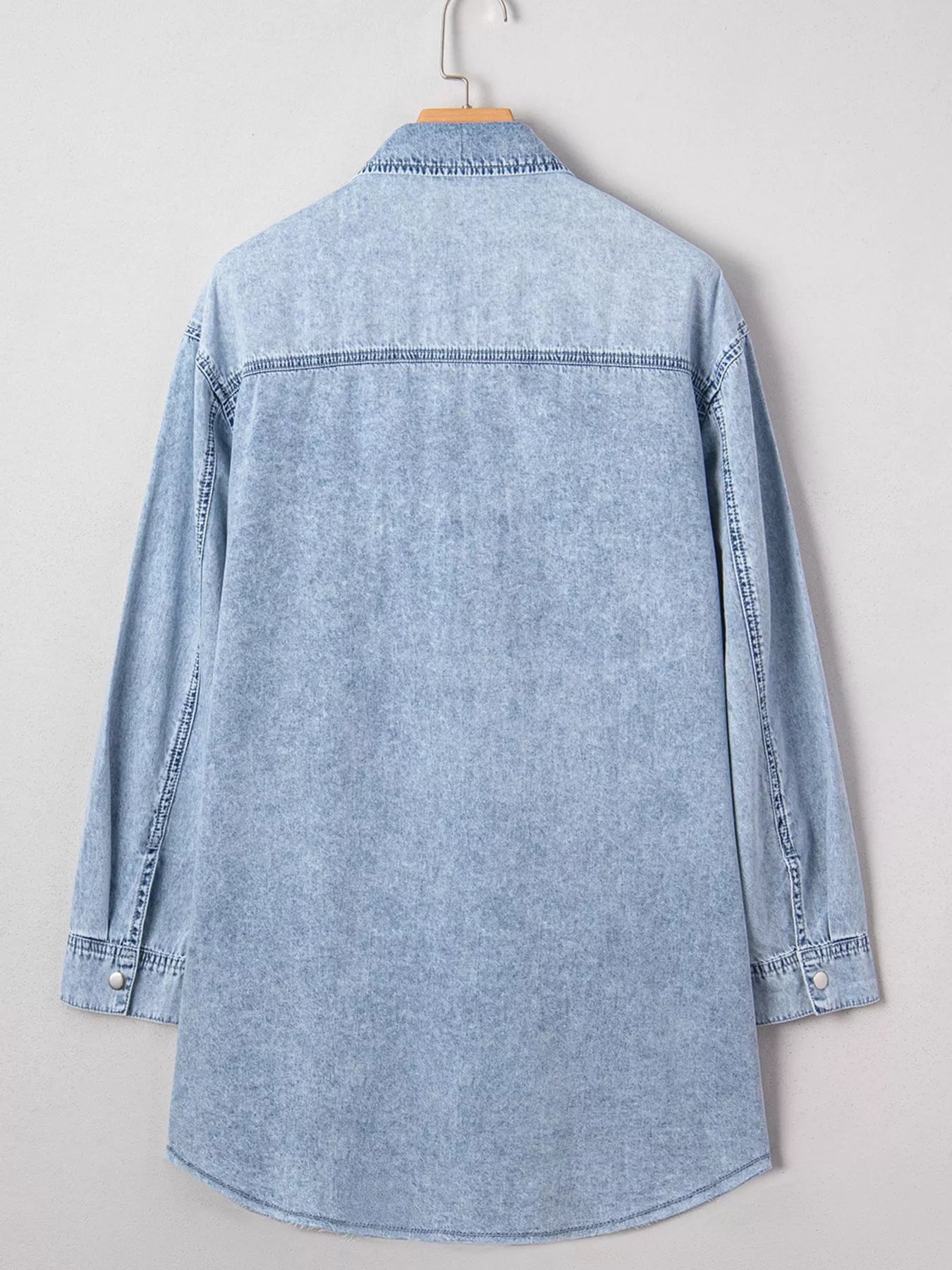 Chest Pocket Raw Hem Denim Loose Shirt Dress b9e3dfe1-cb94-4892-b2b7-eb23765b2670-Max-Origin