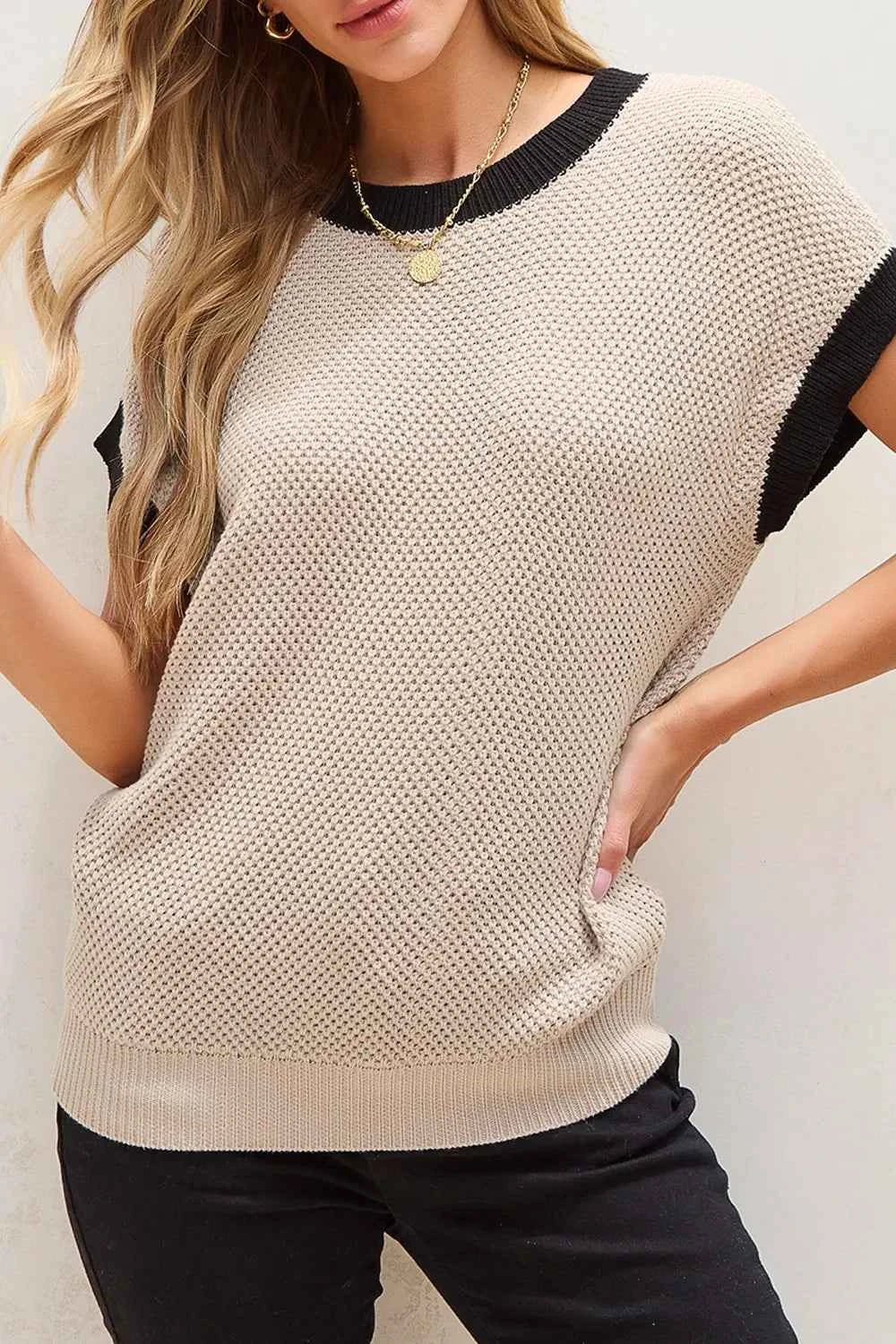 Textured Knit Sweater with Contrast Trim Details bb6ef31b-fe25-42dd-851c-06db6038e800-Max-Origin