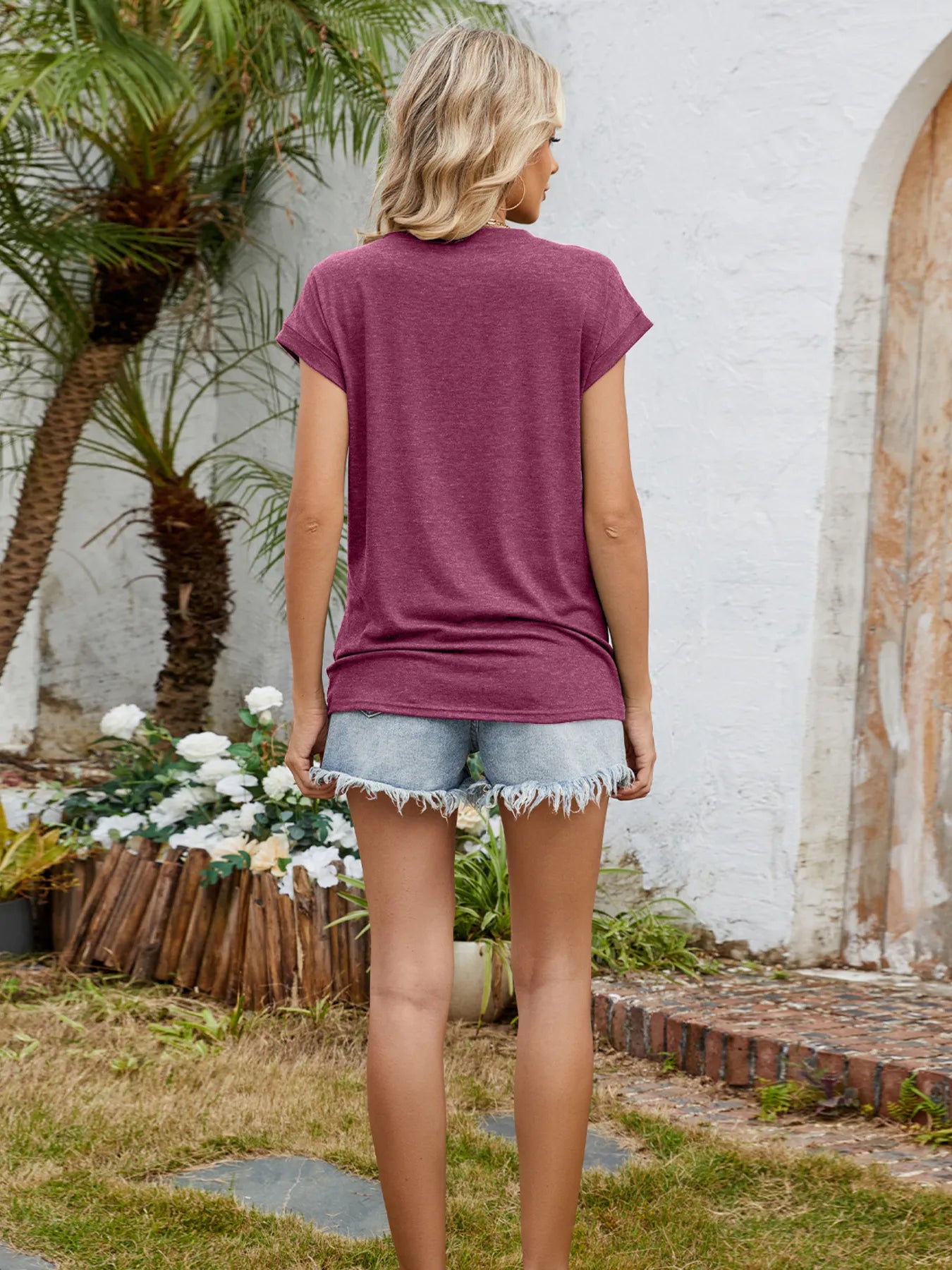 Round Neck Short Sleeve T-Shirt bba43a1df5dc4c569efd9c0a63e8879b-Max-Origin