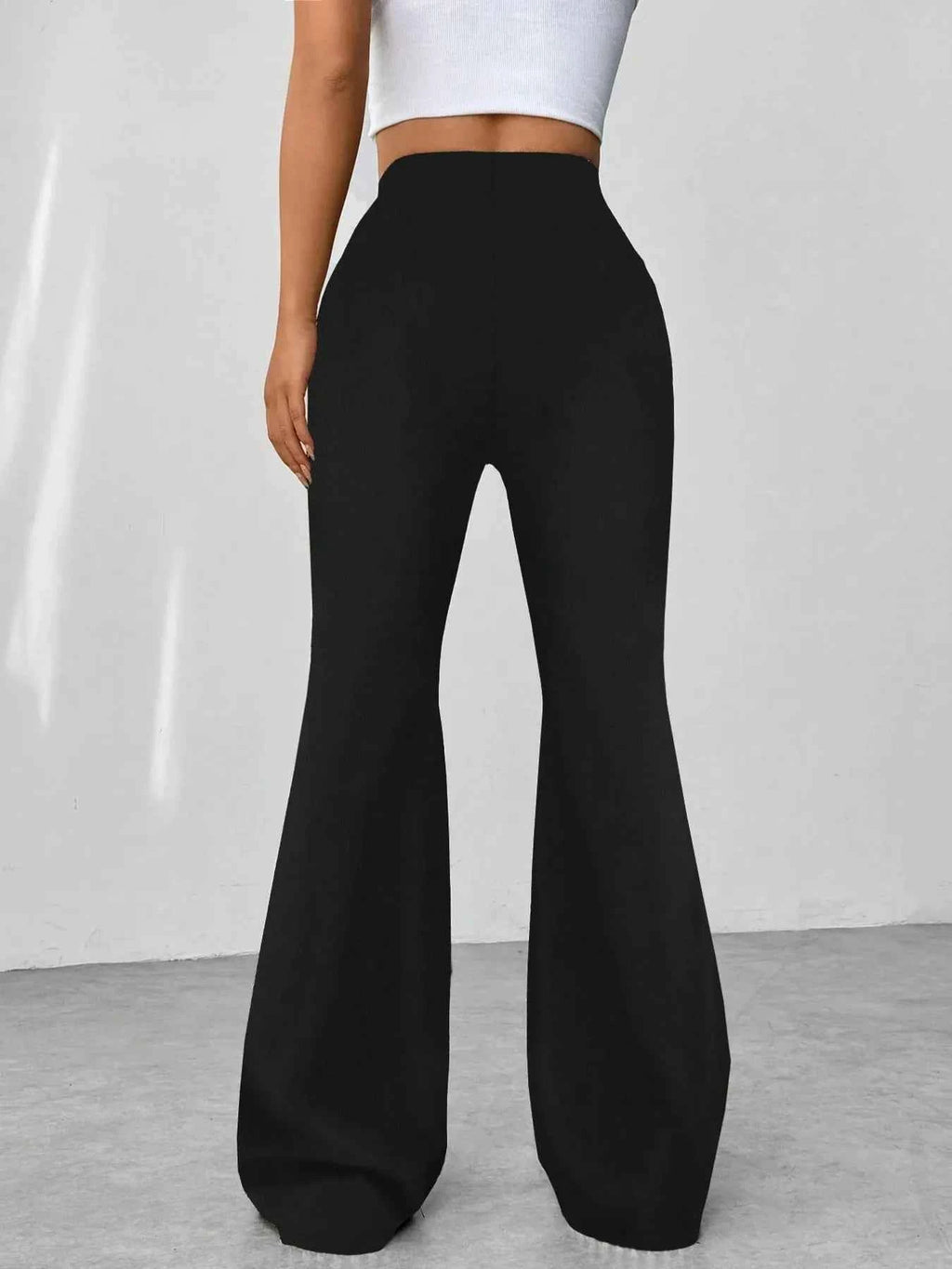 High Waisted Flare Pants bbb703907ebe4d30a9752a24ab3ecde7-Max-Origin