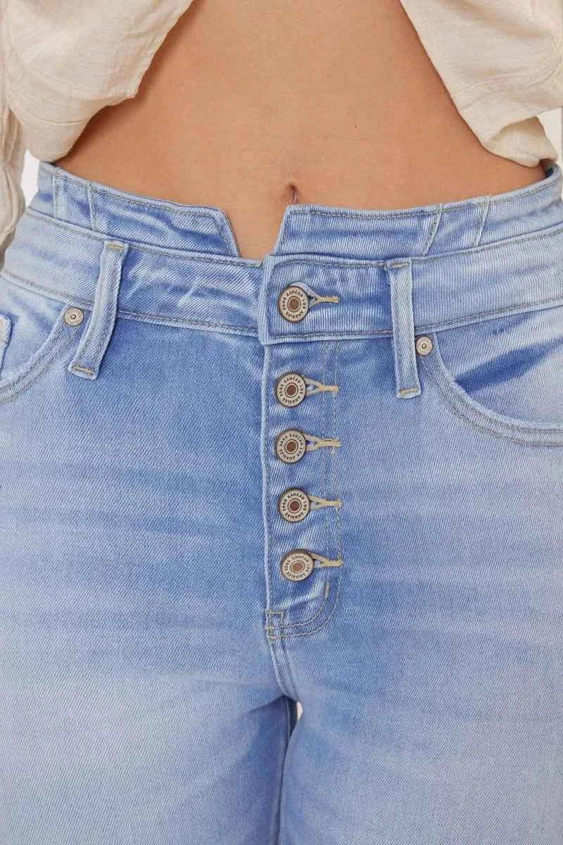 Kancan Curvy High Rise Flare Jeans bbc09cf8c5a542a09b74c27ab47b9adc-Max-Origin