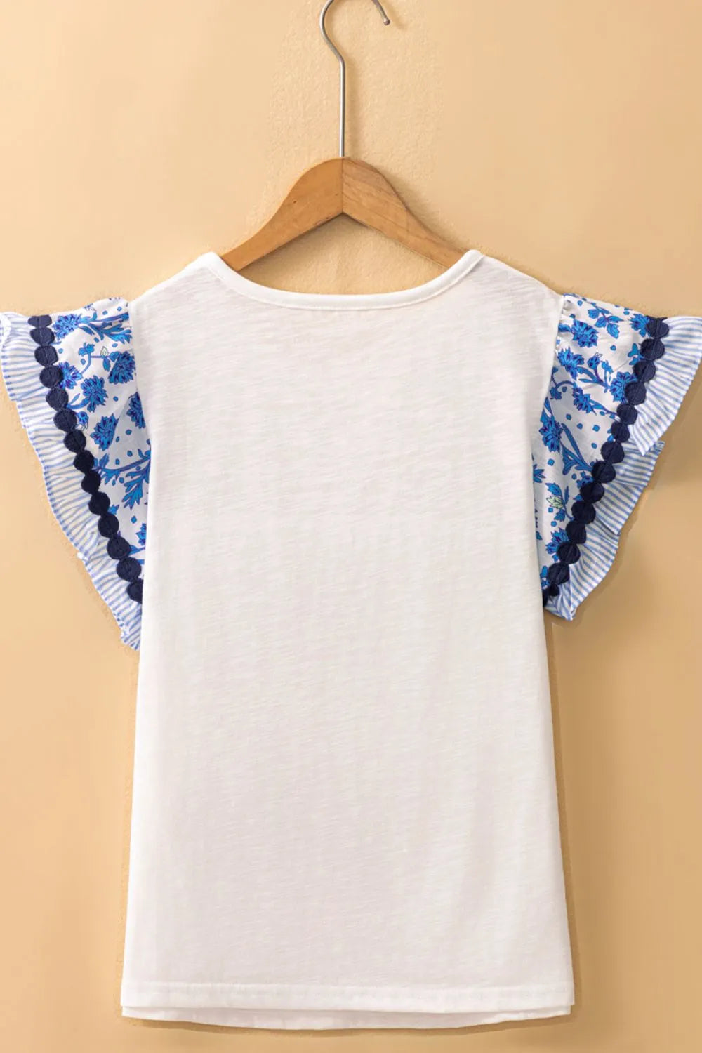Round Neck Printed Ruffled Cap Sleeve Blouse bbc220cd-3b1f-4bc0-83bb-027c49e0294c-Max