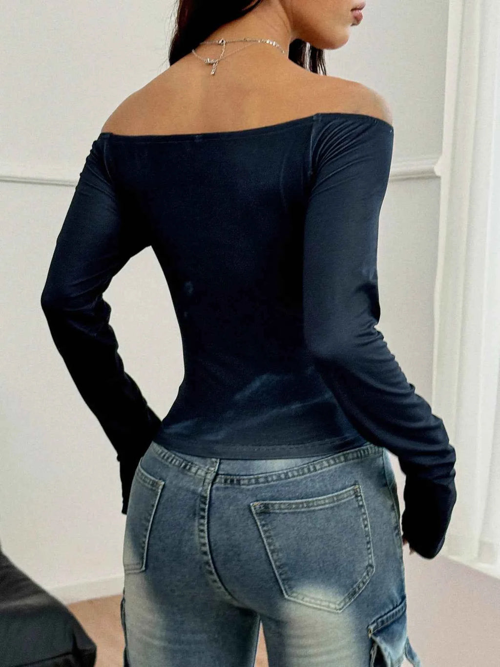 Off-Shoulder Long Sleeve T-Shirt bbd9f2c0310a4bb6a501213eb7eeb696-Max-Origin