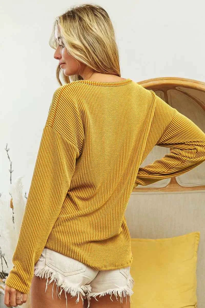 BiBi Wavy Two Tone Rib Notch Neck Patch Pocket Top be8436ebdf2246d9b729e7b4b9914a53-Max-Origin