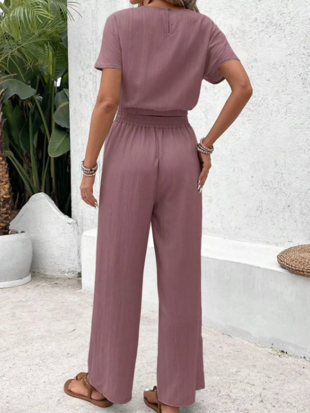 Round Neck Short Sleeve Top and Pants Set bfae05ee-43dd-486d-95c3-26f57e719b34-Max-Origin