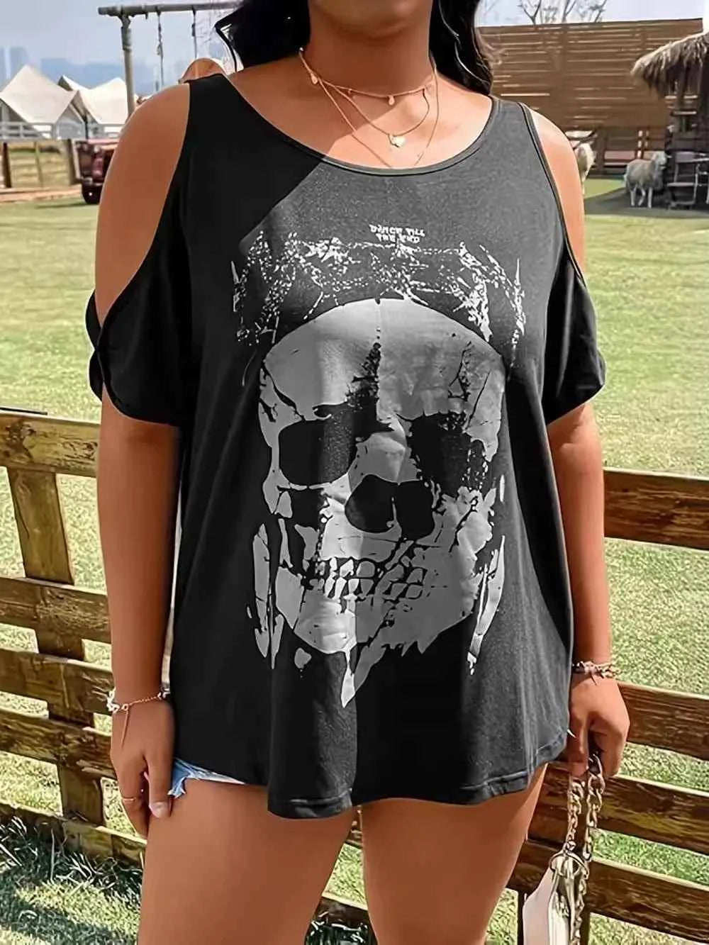 Plus Size Skeleton Graphic Round Neck Cold Shoulder T-Shirt Black bffd342f-081e-4f74-9d59-39f0f0cb2e47-Max