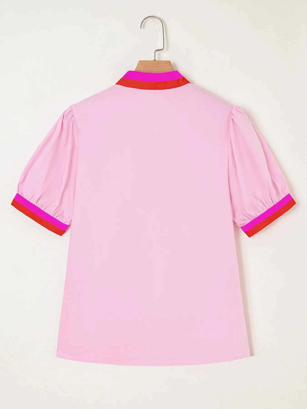 Contrast Trim Notched Short Sleeve Blouse c02695ee0435403da7975294808c8c58-Max-Origin