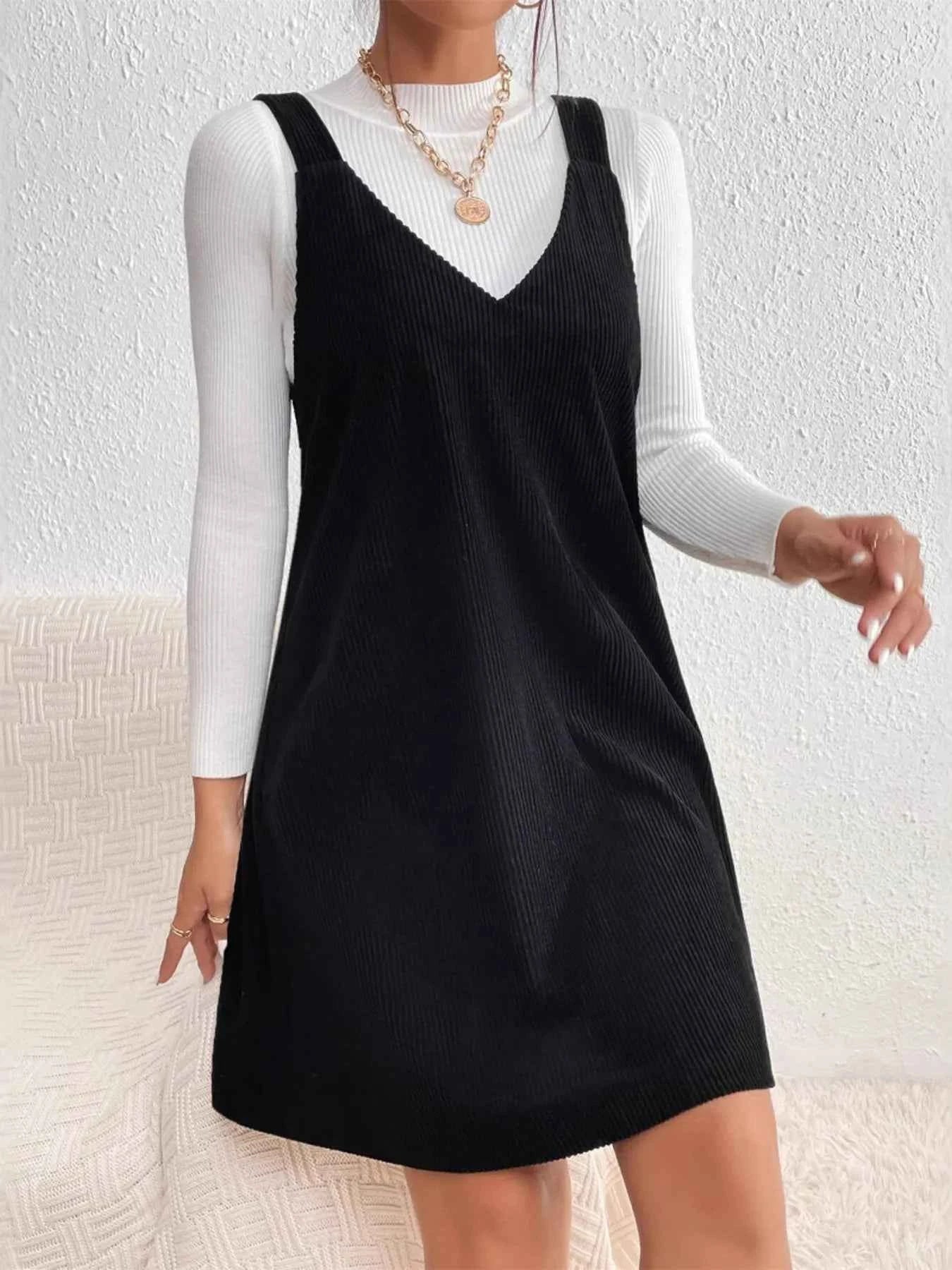 V-Neck Sleeveless Mini Dress c0470f20e7fb469d867679ace63da9a2-Max-Origin