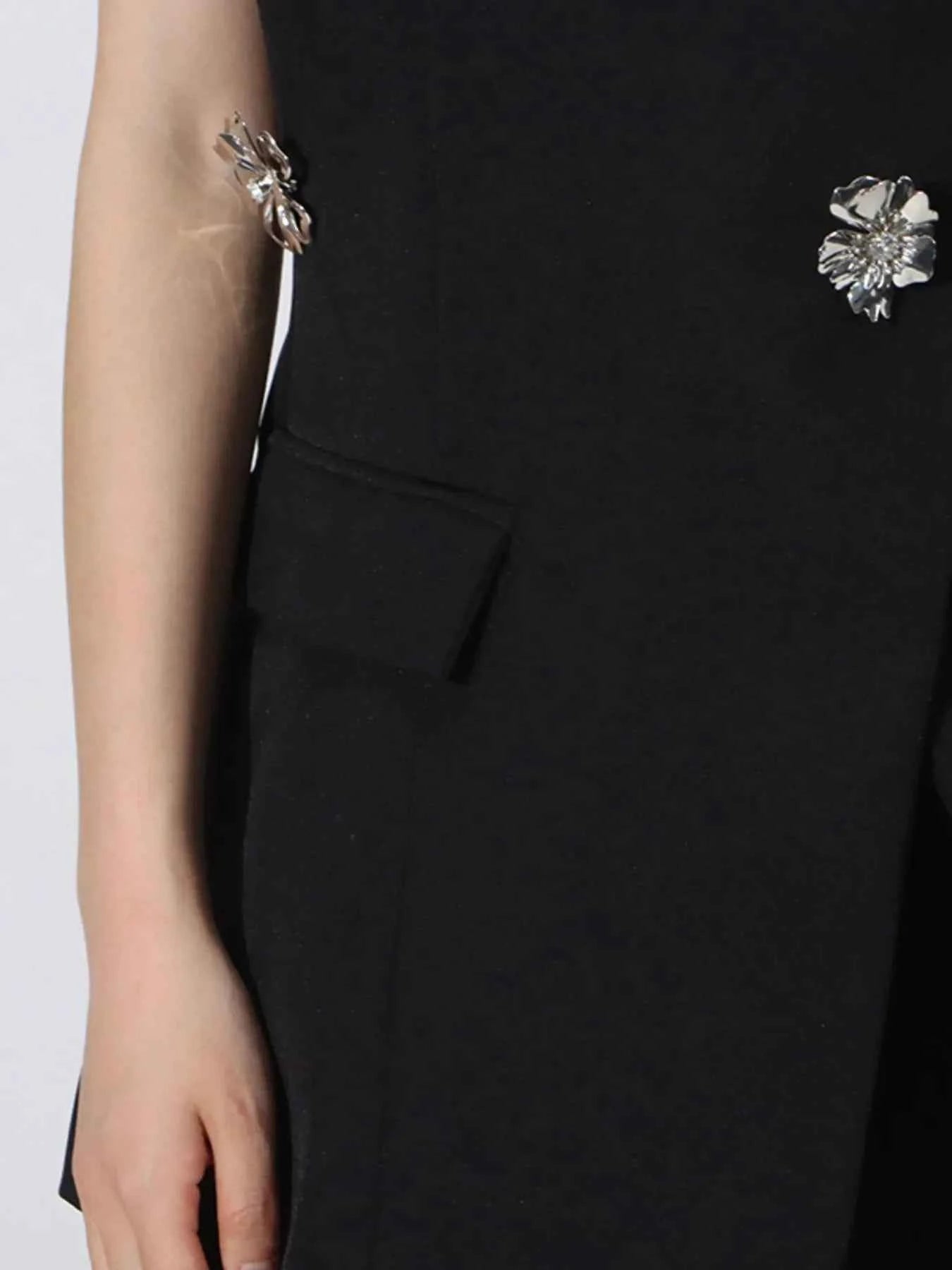 Flower Sleeveless Vest and Skirt Set c0740455-5ff0-48fe-9188-897e6c879c27-Max-Origin