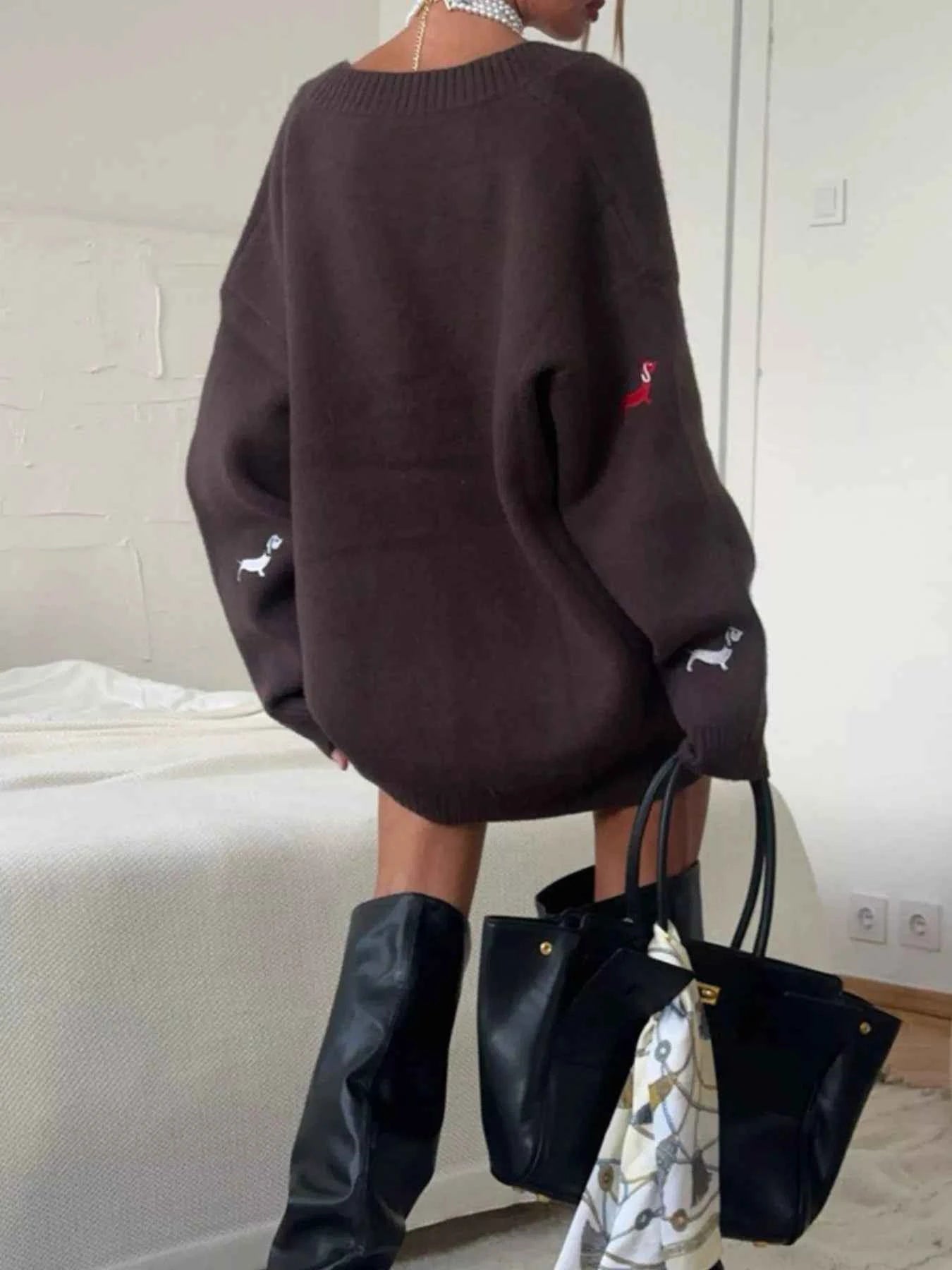 Embroidered Button Up Cardigan c137e05b-e802-402e-b312-1b141a7b806e-Max-Origin