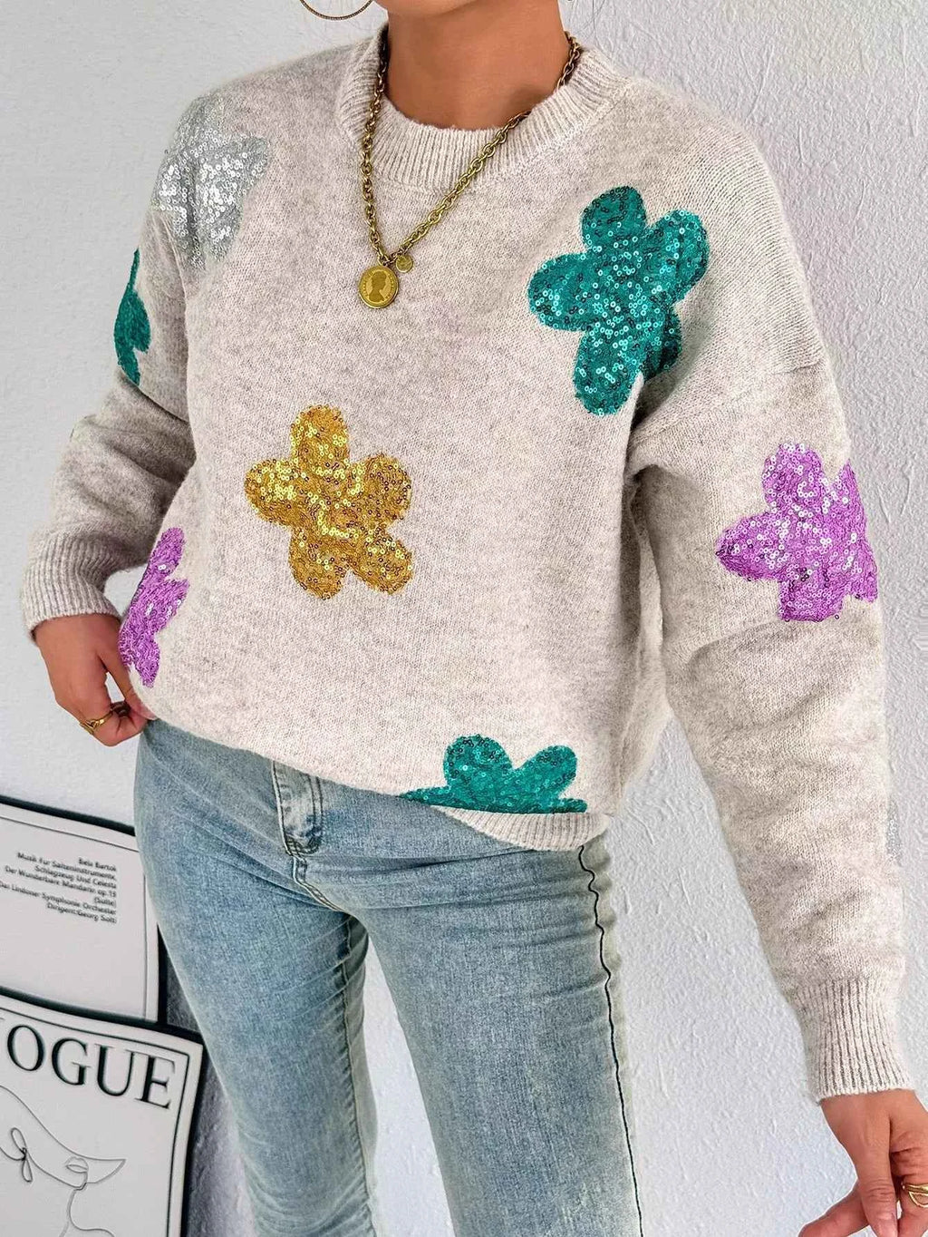 Sequined Floral Round Neck Sweater c13c531e-e463-430d-92c0-05e43caaebd2-Max-Origin