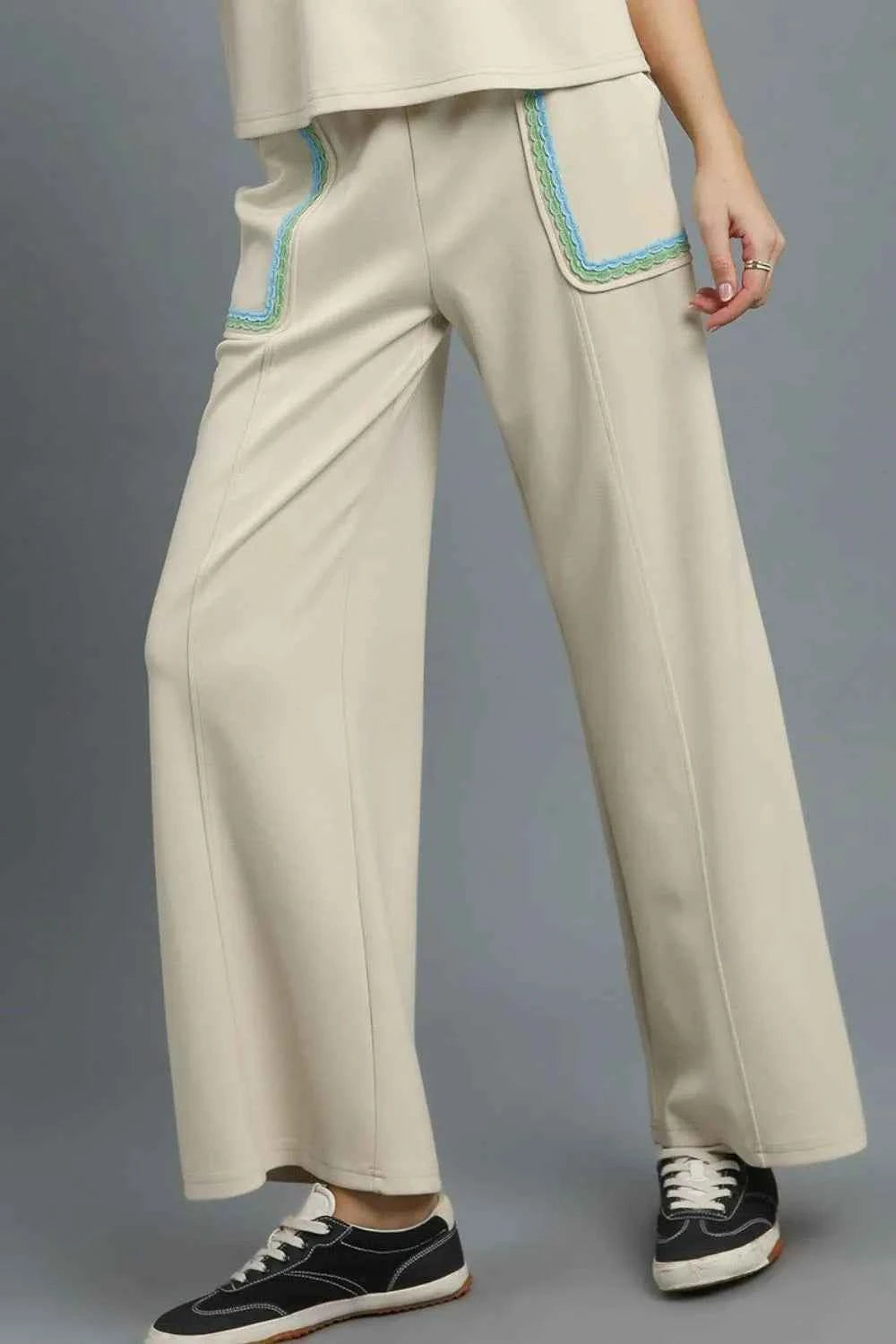 Umgee Drawstring Wide Leg Pants with Scallop Trim Detail c15428bd-7d7a-43ac-8ee2-8580d85382d2-Max-Origin