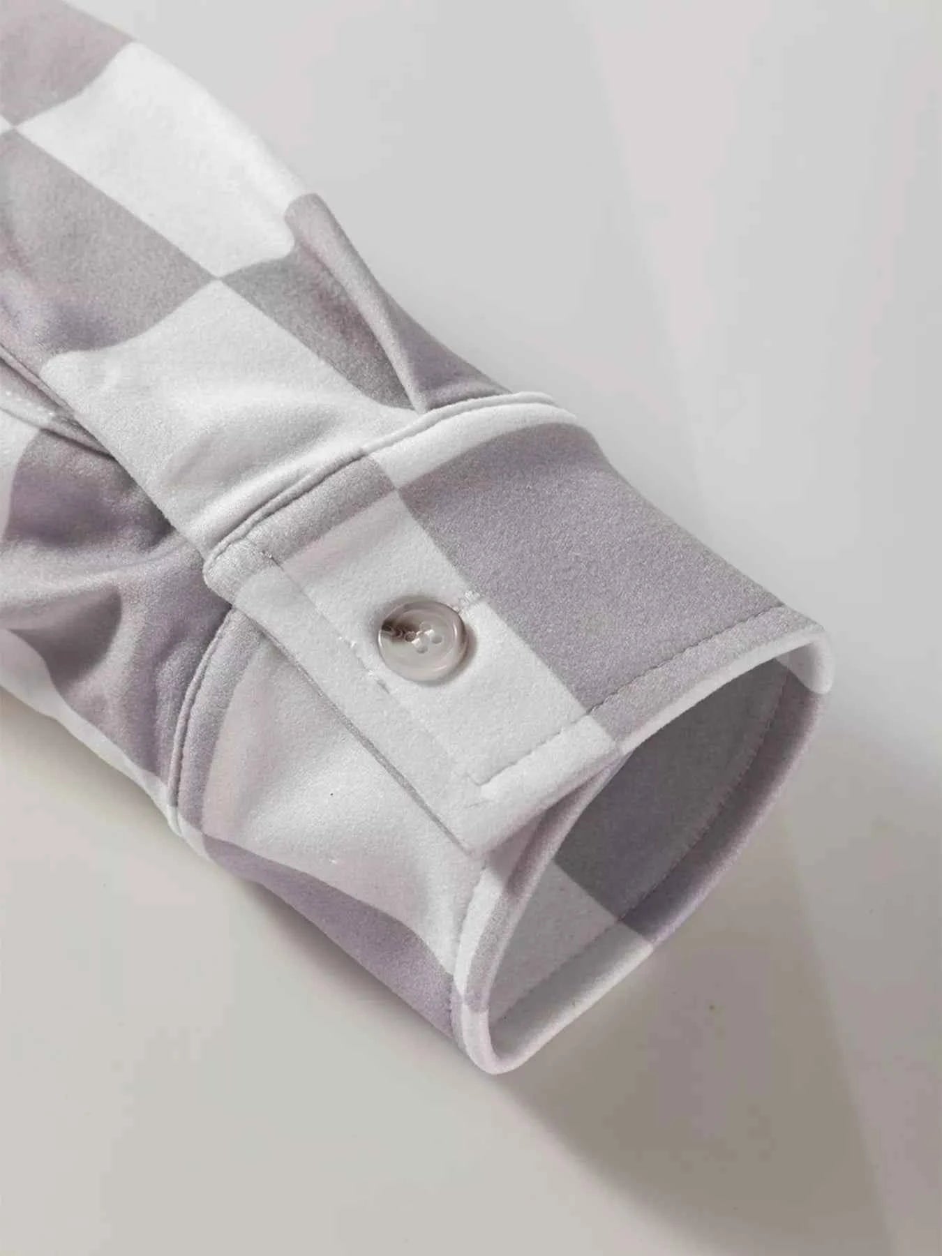 Checkerboard Flap Pocket Button Front Shacket c17fc6e7c07a4a0eb8cabc5b1e44d5dd-Max-Origin