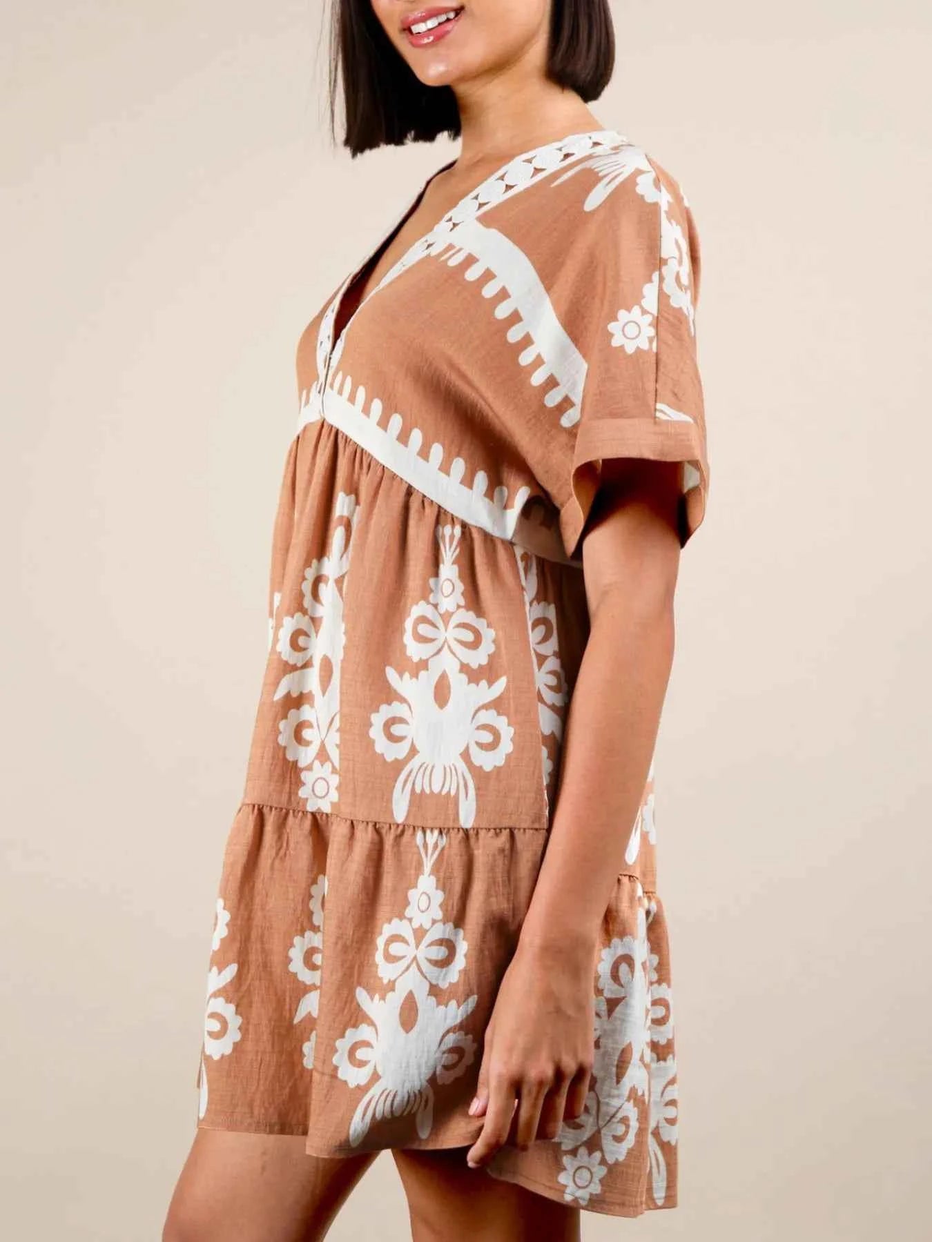 Printed V-Neck Short Sleeve Mini Dress c2d64719-afce-4e1c-8598-fa342bbbd885-Max-Origin