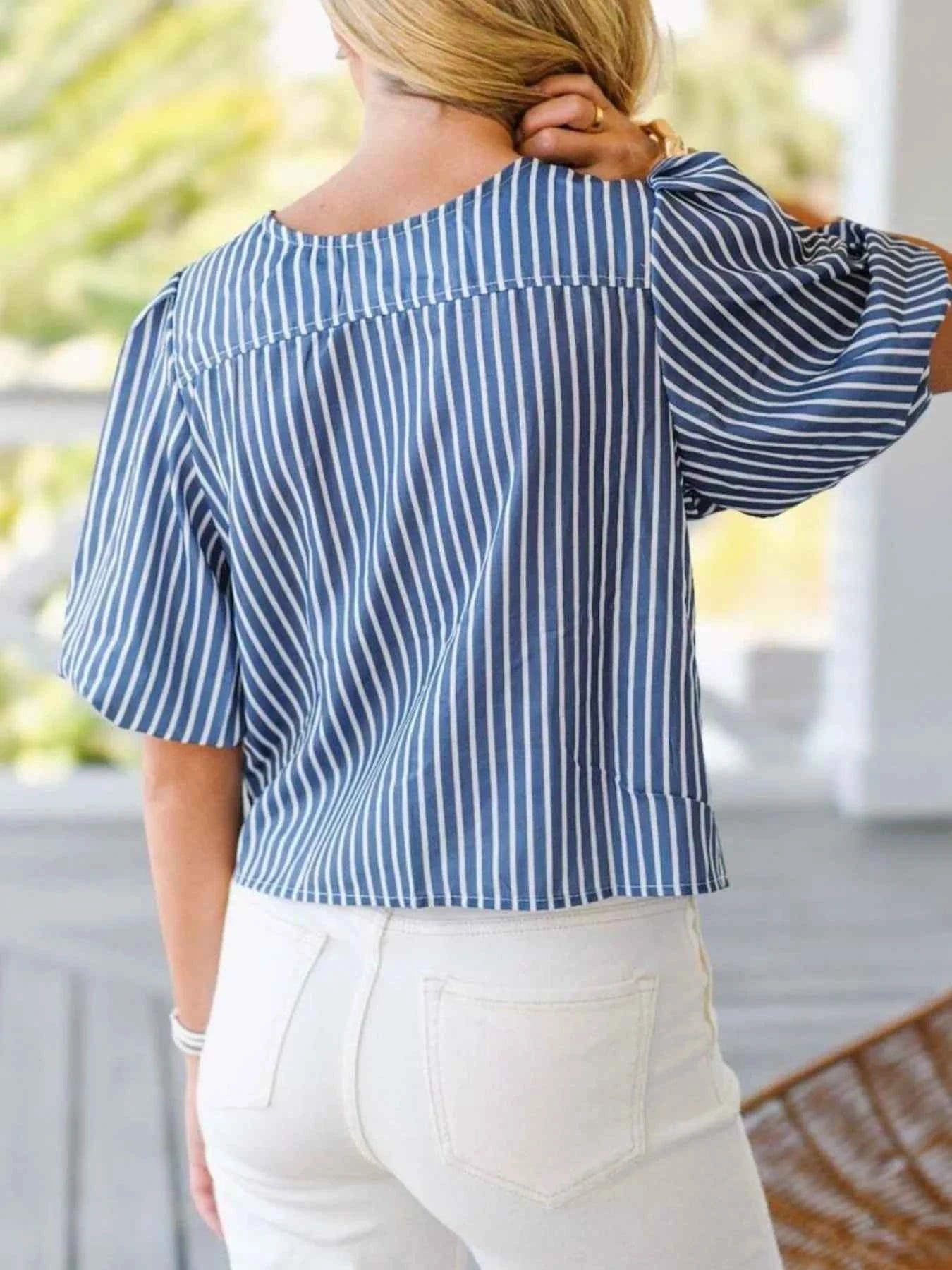 Tie Front Puff Sleeve Striped Blouse c30e4ab5-31b6-4f48-9bf2-aaf2debdb1bf-Max-Origin