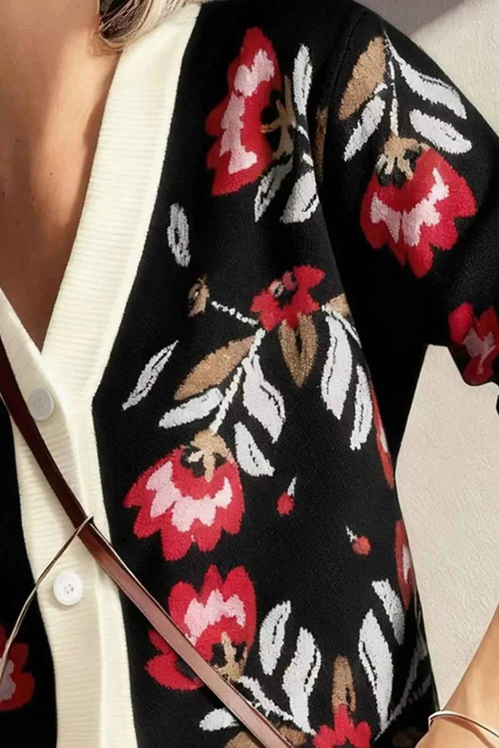 Button Down V-Neck Cardigan c3c217ab-3607-46ee-b2c5-9c78ac747f27-Max-Origin