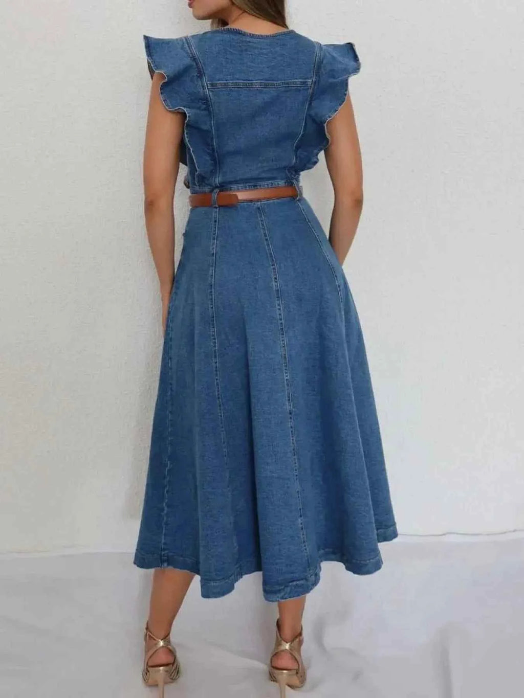 Button-Front Ruffle Sleeve Denim Midi Dress c3d93fec25294843b7b15a52c0d9e4c3-Max-Origin