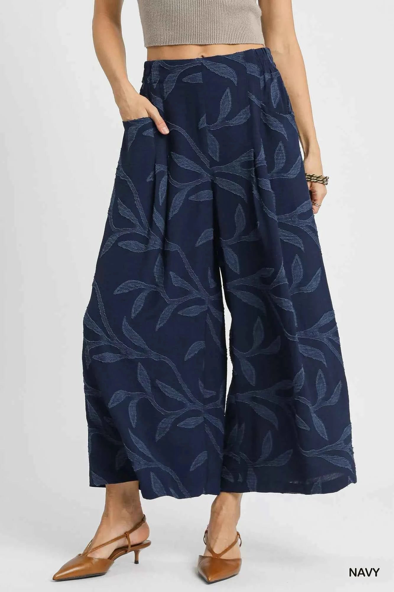 Umgee Jacquard Wide-Leg Pants Navy c3eaa3bc-55e1-4b28-aa2d-8e9889a4a86e-Max-Origin
