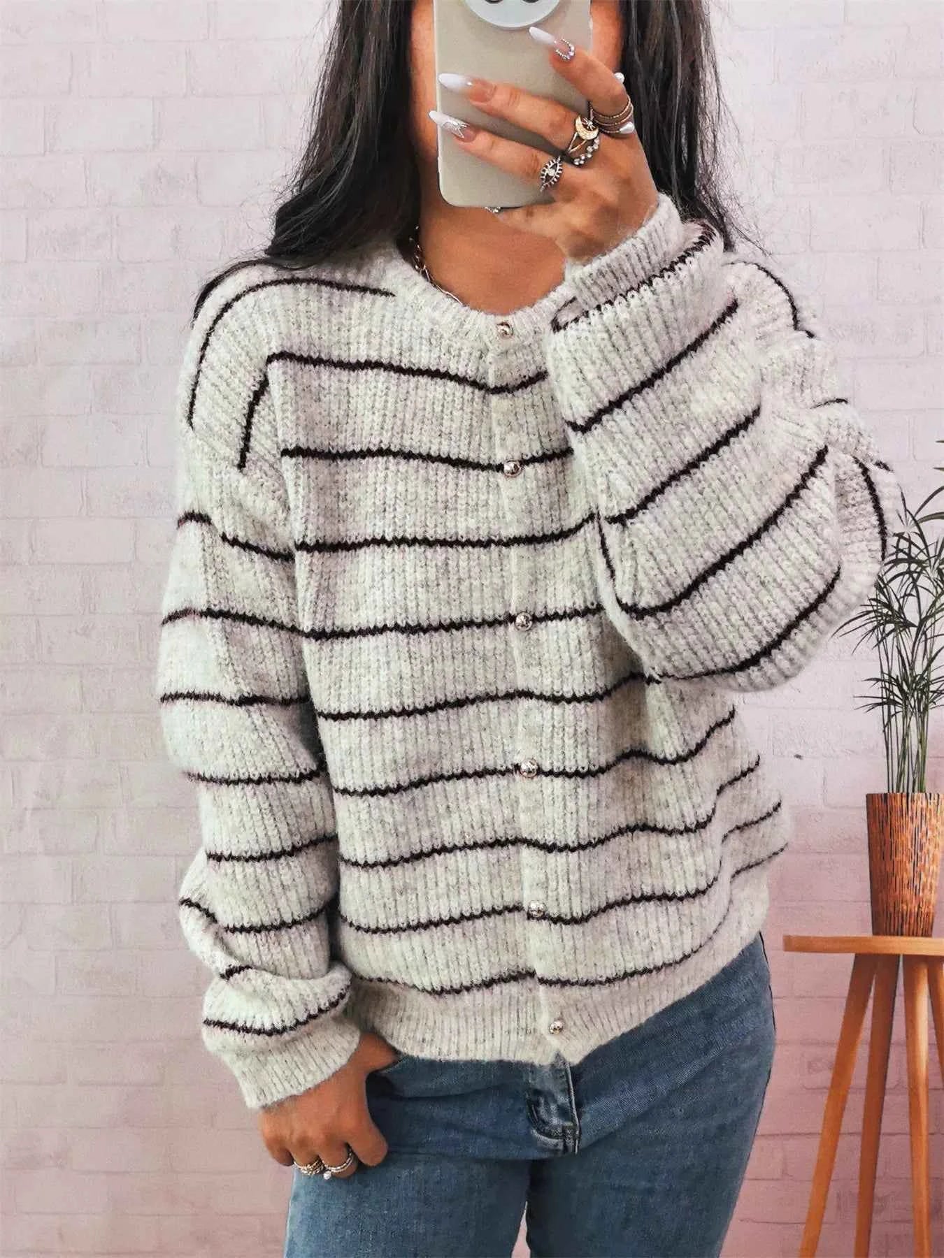 Striped Button Up Long Sleeve Cardigan c40e03c31b8b4f22b1b3852320ccd9ba-Max-Origin