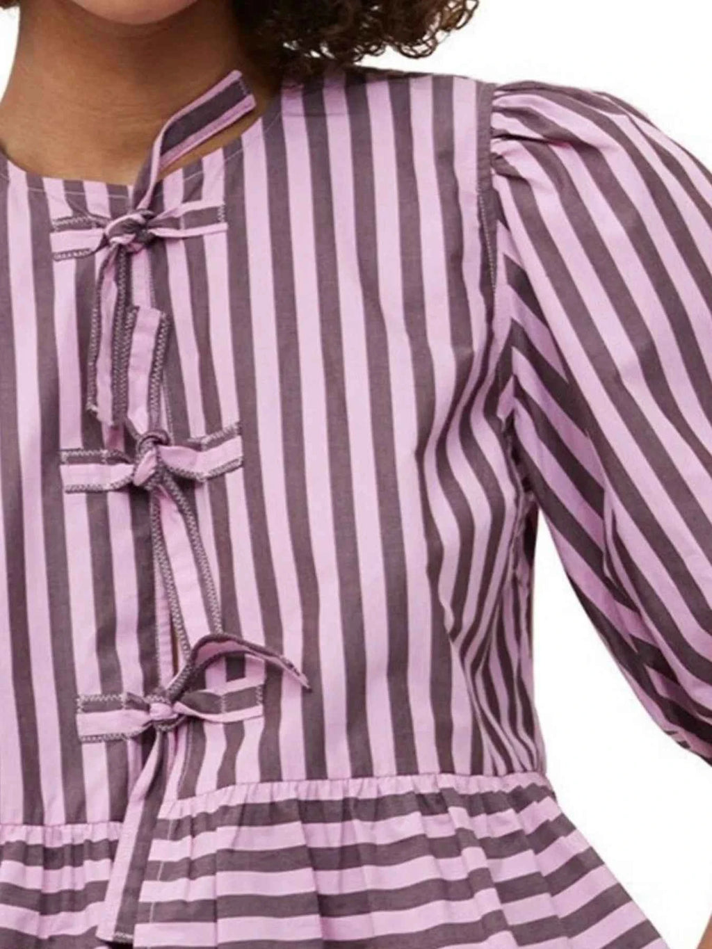 Puff Sleeve Bow Tie Blouse c4617686-ed9c-4173-a66f-ec7b6c6bef06-Max-Origin