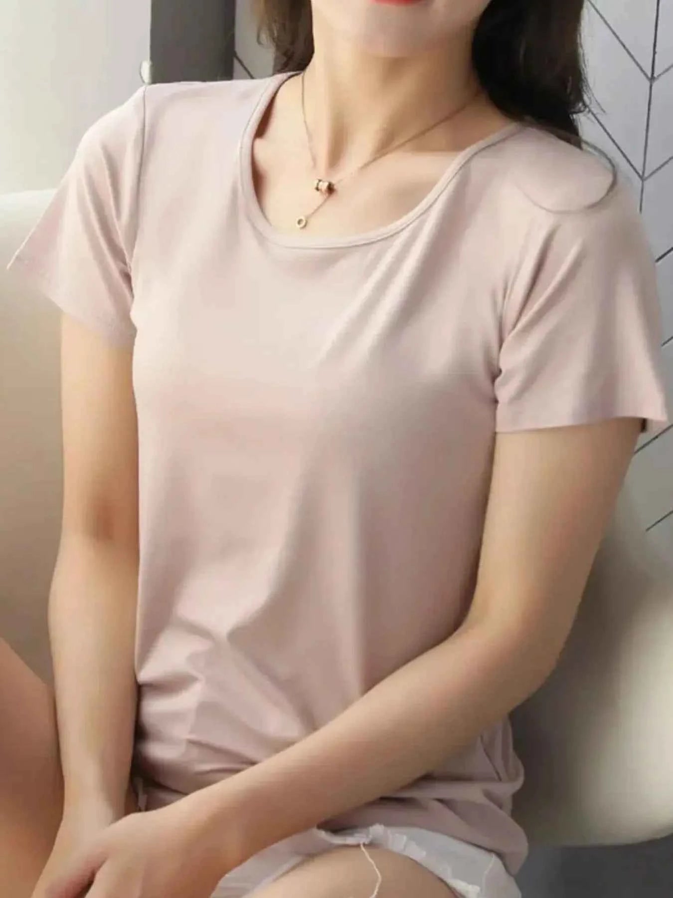 Round Neck Short Sleeve T-Shirt c4930470-f35b-4720-8409-eba131b933aa-Max-Origin