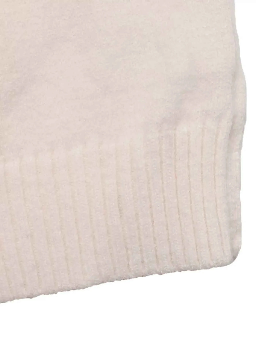 Heart Mock Neck Long Sleeve Sweater c493c090b28f4aa2b2d67c07aad94063-Max-Origin