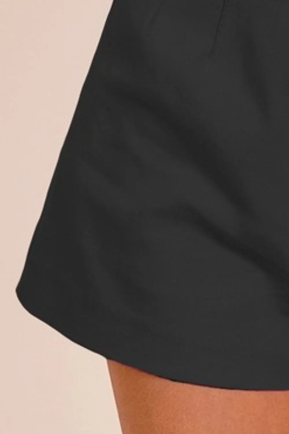 BiBi Bandless Tailored Shorts c52df047-634c-437d-890d-9ec09c1c883b-Max-Origin