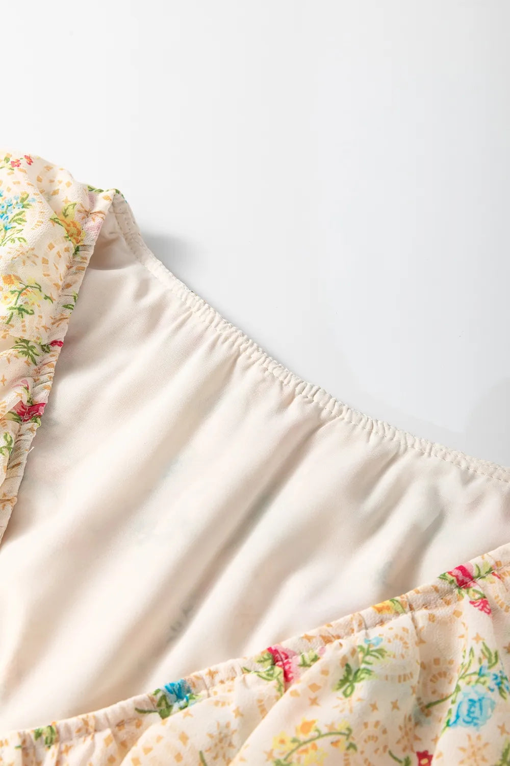 Boho Floral Tassel Tie V Neck Ruffle Wide Sleeve Mini Dress c540876e-5a3c-47f9-b549-63022b9997f8-Max-Origin