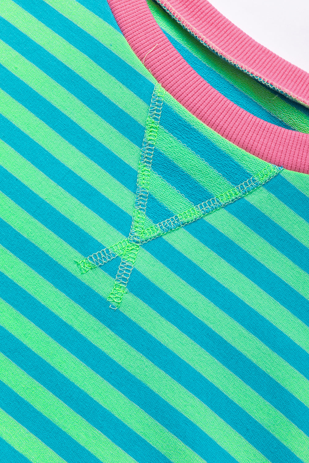 Black Stripe Contrast Edge Cross Seam Oversized Sweatshirt c598d2170294302d