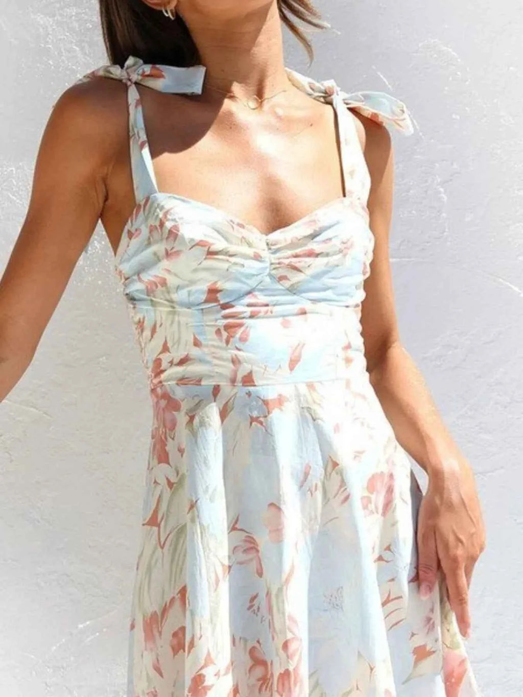Floral Tie-Strap Sweetheart Neck Midi Dress c62d2130-400f-489c-9c06-2aed9627dffc-Max-Origin